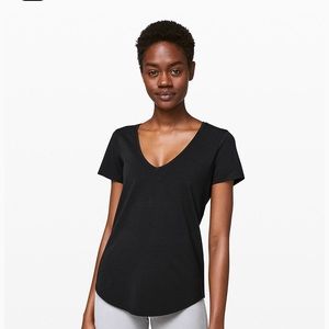 Lululemon Love Tee V